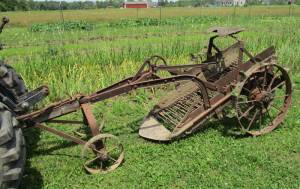We  believe this to be a 1930 John Deere potato digger.